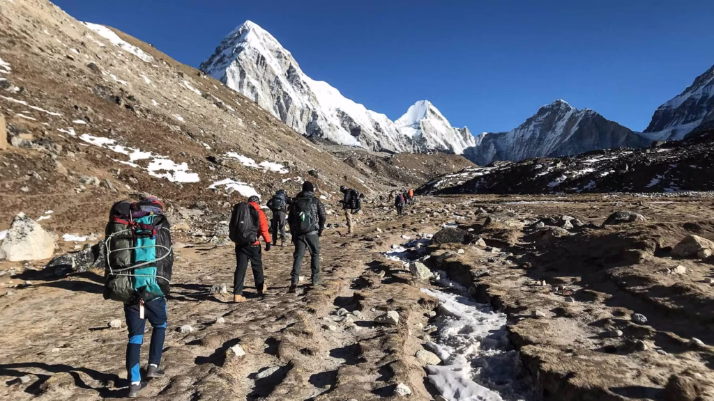 how hard it is to trek to everest base camp